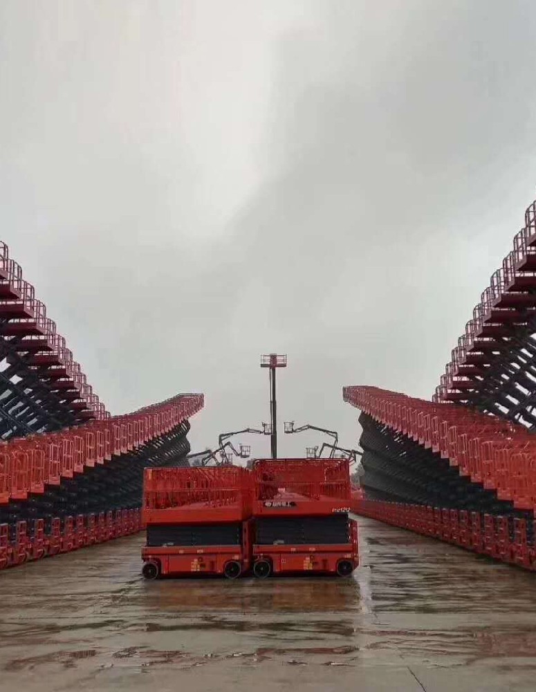 剪叉式高空作業(yè)平臺